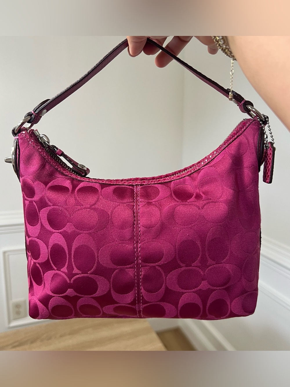 Coach Peyton Signature Top Handle Pouch